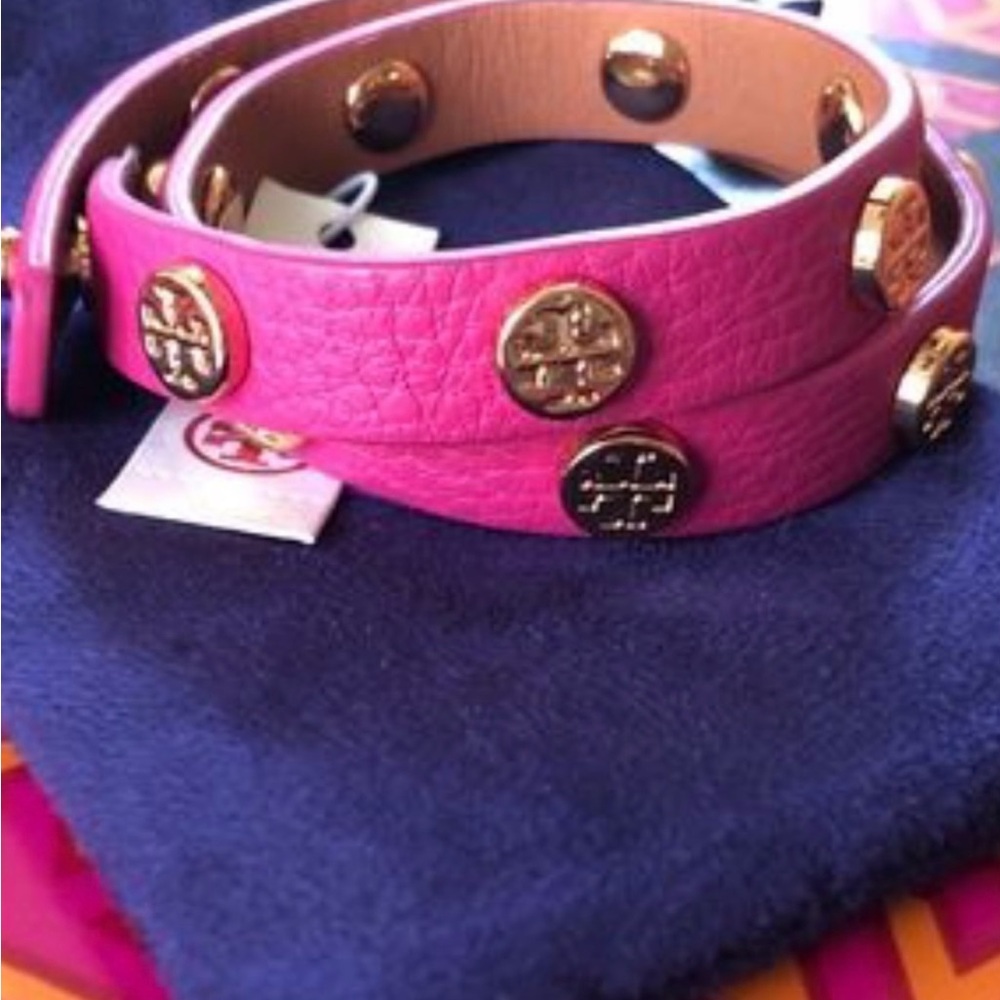 NWT | Tory Burch | Logo-Studded Leather Double Wrap Bracelet | Pink with Goldt… - Picture 2 of 5